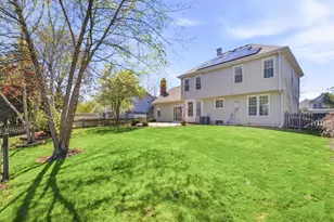 1347 Hunter Dr, Bartlett, IL 60103 - Photo 34