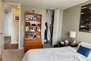 655 W Irving Park Rd, Chicago, IL 60613 - Photo 8