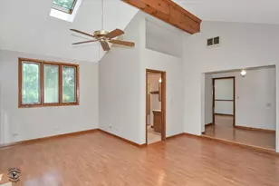 324 W Harrison Rd, Lombard, IL 60148 - Photo 14