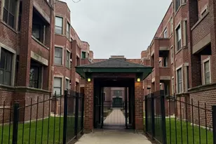 6108 S Dorchester Ave, Chicago, IL 60637 - Photo 1