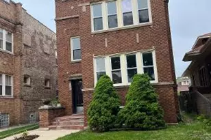 6630 N Washtenaw Ave, Chicago, IL 60645 - Photo 1