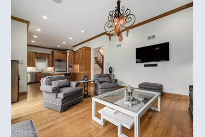 2664 N Hartland Court, Chicago, IL 60614 - Photo 10