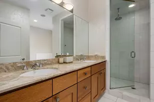 2664 N Hartland Ct, Chicago, IL 60614 - Photo 22