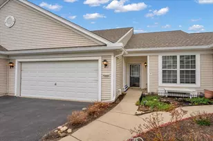 14084 Moraine Hills Dr, Huntley, IL 60142 - Photo 2