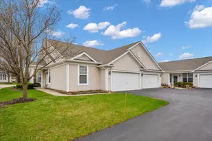 14084 Moraine Hills Dr, Huntley, IL 60142 - Photo 4