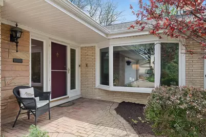 611 50th Place, Western Springs, IL 60558 - Photo 2