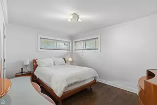 7301 Davis St, Morton Grove, IL 60053 - Photo 12
