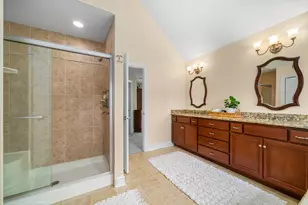 617 Sheffield Cir, Sugar Grove, IL 60554 - Photo 30