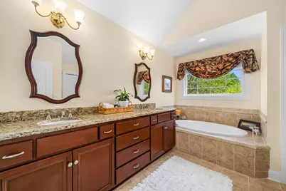 617 Sheffield Circle, Sugar Grove, IL 60554 - Photo 28