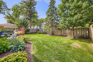 816 S Spring Rd, Elmhurst, IL 60126 - Photo 46