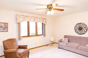 8310 Ashley Ln, Tinley Park, IL 60477 - Photo 30