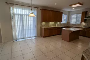 243 Colonial Dr, Vernon Hills, IL 60061 - Photo 14
