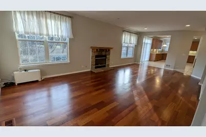 243 Colonial Drive, Vernon Hills, IL 60061 - Photo 30