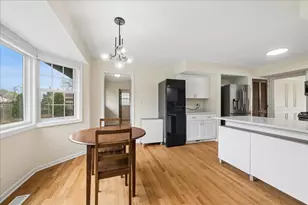 3751 Charles Dr, Northbrook, IL 60062 - Photo 10