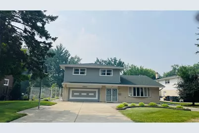 15W563 Diversey Avenue, Elmhurst, IL 60126 - Photo 2