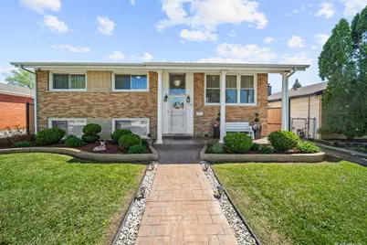 1329 Buffalo Avenue, Calumet City, IL 60409 - Photo 1