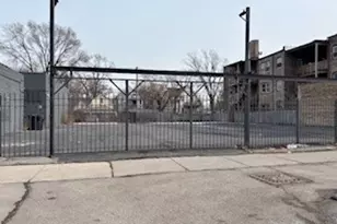 6743 S Western Ave, Chicago, IL 60636 - Photo 2