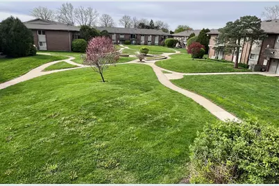 2301 Beau Monde Terrace #203, Lisle, IL 60532 - Photo 10