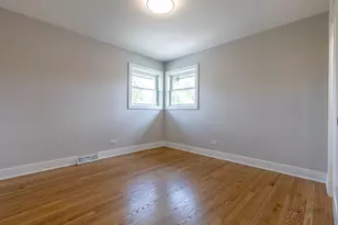 1114 Hewitt Dr, Des Plaines, IL 60016 - Photo 16