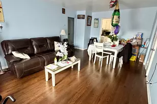 4817 Hull St, Skokie, IL 60077 - Photo 2