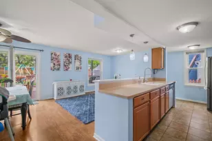 2250 Bannister Ln, Aurora, IL 60504 - Photo 8