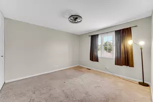 406 Hummingbird Ct, Deerfield, IL 60015 - Photo 22