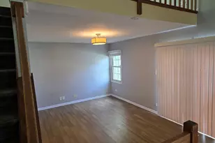 406 College Crossing, Rolling Meadows, IL 60008 - Photo 4