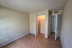 406 College Crossing, Rolling Meadows, IL 60008 - Photo 26