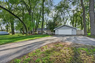 1555 N Rollin Ln, Coal City, IL 60416 - Photo 46