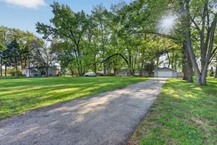 1555 N Rollin Ln, Coal City, IL 60416 - Photo 48