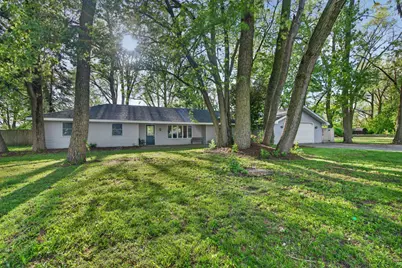 1555 N Rollin Lane, Coal City, IL 60416 - Photo 2