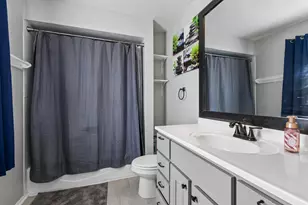 18436 Aberdeen St, Homewood, IL 60430 - Photo 18