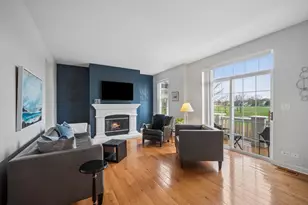 1158 Orangery Ct, Carol Stream, IL 60188 - Photo 2