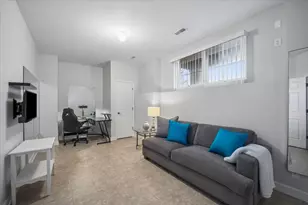 1158 Orangery Ct, Carol Stream, IL 60188 - Photo 16