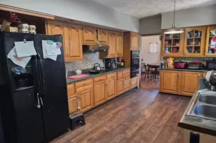 1615 N Vermilion St, Danville, IL 61832 - Photo 4