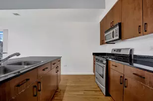 1620 S Michigan Ave, Chicago, IL 60616 - Photo 12
