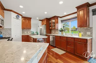 2225 N Old Pond Ct, Round Lake Beach, IL 60073 - Photo 26