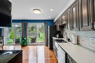 1477 S County Farm Rd, Wheaton, IL 60189 - Photo 6