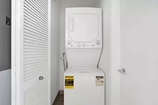 233 E 13th St, Chicago, IL 60605 - Photo 10
