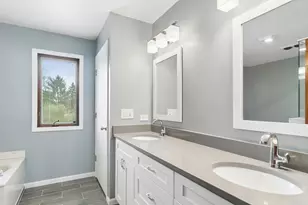 305 Anne Ct, Prospect Heights, IL 60070 - Photo 16