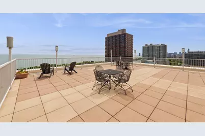336 W Wellington Street #703, Chicago, IL 60657 - Photo 10