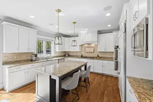 700 S Swain Ave, Elmhurst, IL 60126 - Photo 10