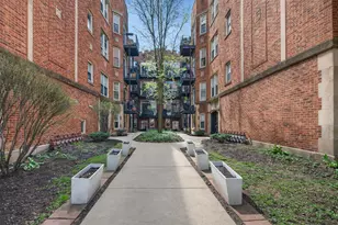 1651 W Pratt Blvd, Chicago, IL 60626 - Photo 2