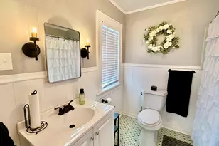 909 E 3rd St, Centralia, IL 62801 - Photo 24