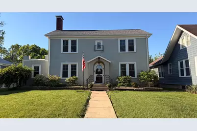 909 E 3rd Street, Centralia, IL 62801 - Photo 2