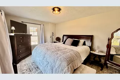 909 E 3rd Street, Centralia, IL 62801 - Photo 20