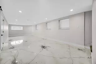 3010 N Nottingham Ave, Chicago, IL 60634 - Photo 12