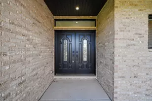 718 Independence Ave, Sycamore, IL 60178 - Photo 4
