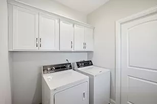 718 Independence Ave, Sycamore, IL 60178 - Photo 20