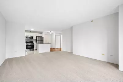 545 N Dearborn Street #1309, Chicago, IL 60654 - Photo 6